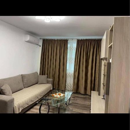 Apartament 4 Camere Orşova 외부 사진