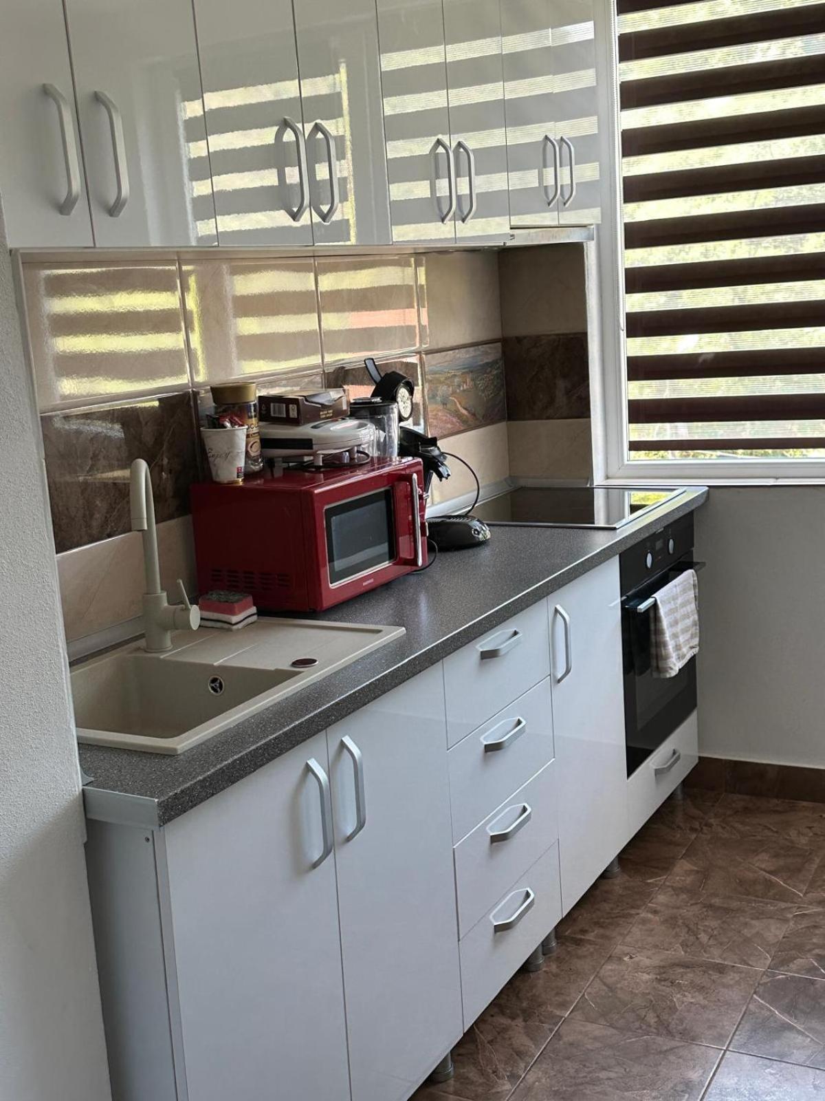 Apartament 4 Camere Orşova 외부 사진